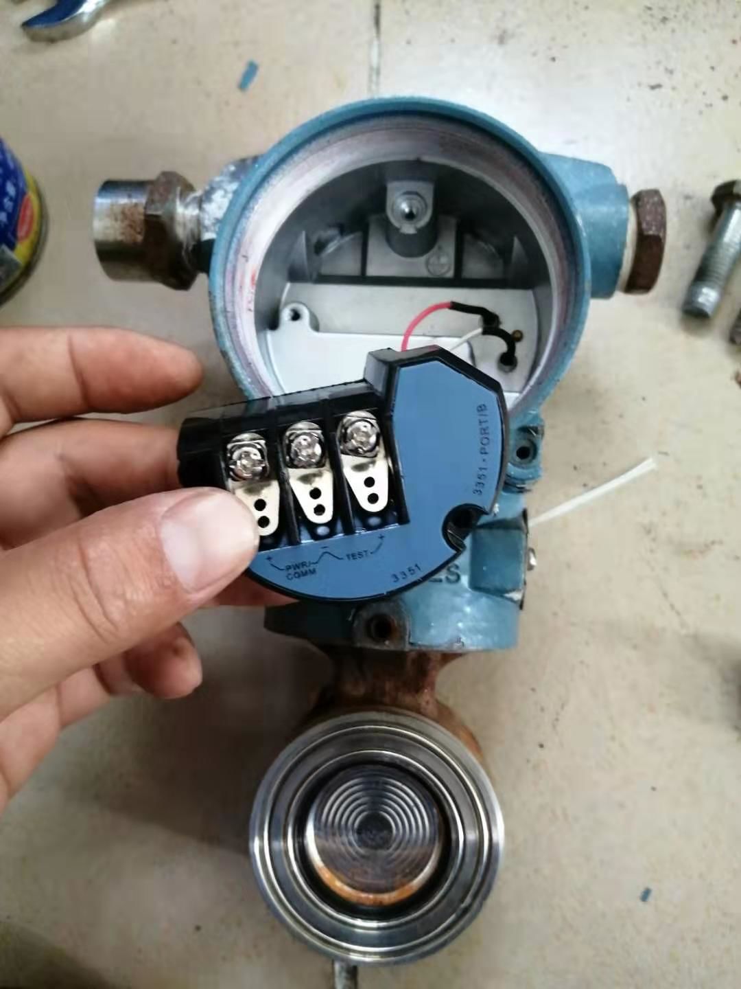 电容差压樱桃视频污下载拆卸查看内部结构