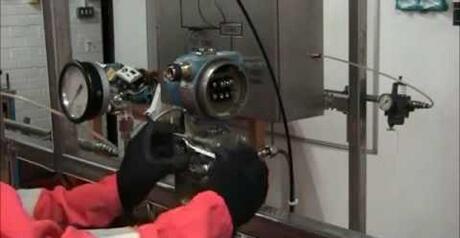 10岁的安装工人告诉你如何在安装过程中减少micro 差压樱桃视频污下载的误差。